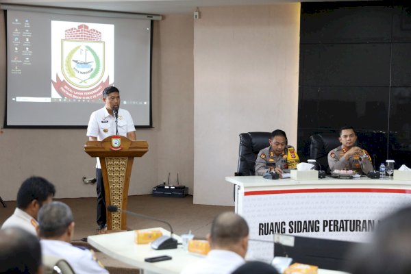 Buka Rakor Ketertiban Anjal dan Gepeng di Kawasan Simpang Lima, Andi Arwin Azis Harap Penanganan dari Hulu ke Hilir