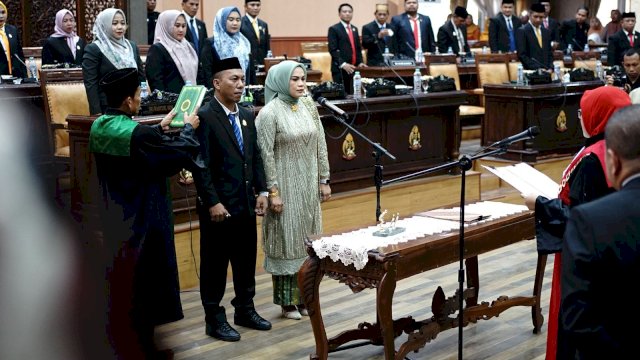 Legislator NasDem Didis Suryadi resmi jabat Ketua DPRD jeneponto.