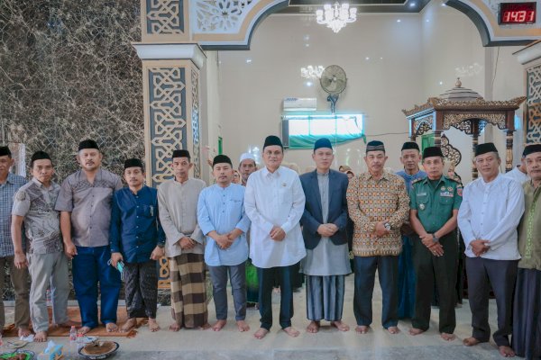 Bupati Suardi Saleh Siapkan Bantuan Penyempurnaan Pembangunan Mesjid Nuruttaufiq Mareto