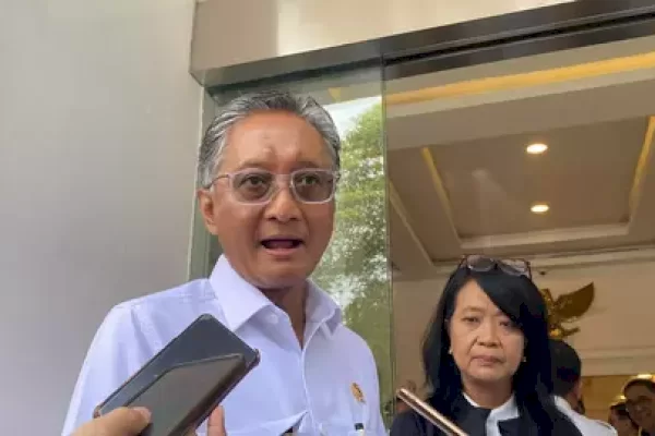 Menteri PU Setop Proyek Infrastruktur Besar