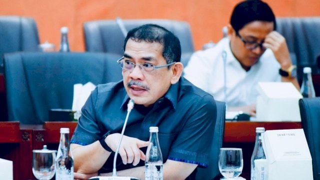Anggota Komisi VI DPR RI dari Fraksi Partai NasDem, Asep Wahyuwijaya.