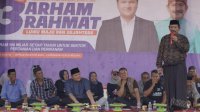 Tokoh Masyarakat Larompong Selatan Ajak Warga Pilih Arham-Rahmat: Pemimpin Muda dan Punya Jaringan Luas