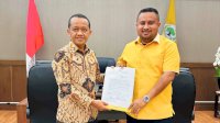 Ketum Golkar Bahlil Lahadalia Tunjuk Denny Henrry Bonai Jadi Ketua DPRD Papua