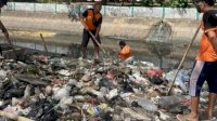 Cegah Banjir, Dinas PU Makassar Rutin Bersihkan Kanal Al Markaz 