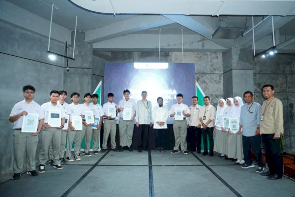 SMA Islam Athirah Bukit Baruga Pamerkan Hasil Karya di Athirah Baruga Education Expo 2024﻿