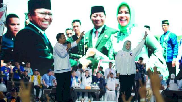 Kampanye Akbar Paslon Andalan Hati di Gor Sudiang, Makassar.