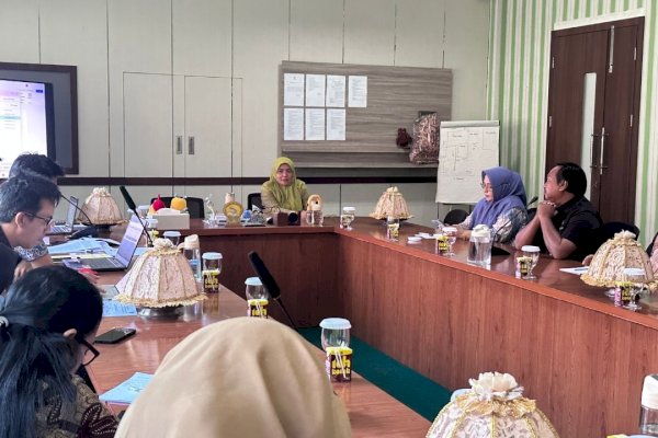 Pemkab Maros Kenakan Tarif Retribusi Rp 2 Ribu ke Pedagang Pasar Tramo