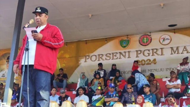 Bupati Maros Chaidir Syam Buka Secara Resmi Porseni PGRI di Tompobulu