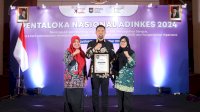 Pjs Wali Kota Makassar Terima Penghargaan Pentaloka Nasional ADINKES 2024 untuk Implementasi Kawasan Tanpa Rokok
