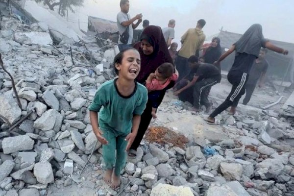 Israel Bombardir Rumah Warga di Beit Lahiya Gaza, 26 Orang tewas, 59 Masih Terjebak di Reruntuhan