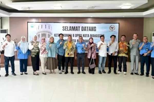 Dirut PDAM Makassar Beni Iskandar Sambut Kunjungan Komisi B DPRD