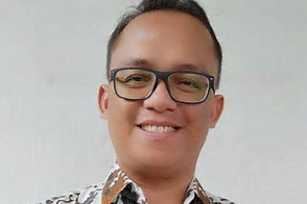 Perpanjangan Tugas Belajar Ditolak, Dosen PNS Unila Budi Kurniawan Mundur : Kebijakan Aneh