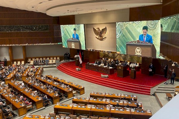 DPR Resmi Sahkan Pimpinan dan Dewas KPK Periode 2024-2029, Ini Daftarnya