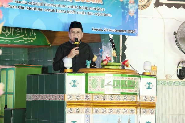 Bupati Barru Ajak Umat Muslim Teladani Rasulullah SAW dalam Peringatan Maulid