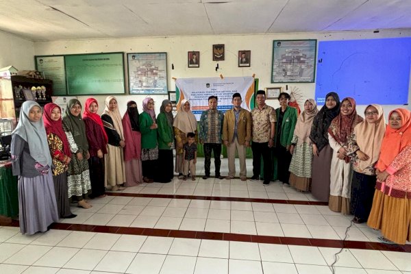 PKM Unggulan UMI Gelar Pelatihan Pembuatan Artikel dan Publikasi Jurnal untuk Mendorong Peningkatan Kualitas Guru di Madrasah Tsanawiyah Wihdatul Ulum Gowa