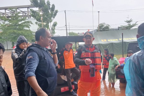 BPBD-Dinas Sosial Sulsel Dinilai Tidak Profesional Tangani Korban Banjir, Legislator NasDem Mahmud Minta Evaluasi