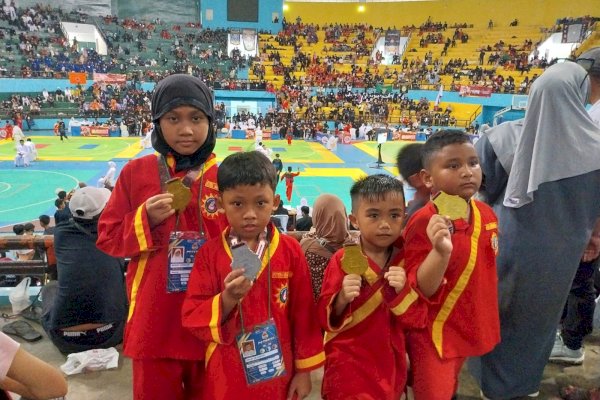 Atlet SD Islam Athirah 2 Rebut 5 Medali di Kejurnas Pencak Silat Makassar Championship 3