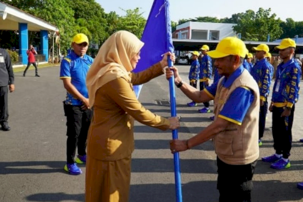 Plt Bupati Maros Lepas Kontingen POPDA: Kebanggaan Kabupaten Maros!