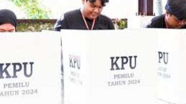 Sukseskan Pilkada Serentak 2024, Tripika Mamajang Simulasi Pemungutan dan Penghitungan Suara