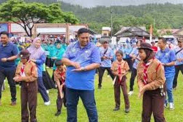 Bupati Chaidir Syam: Dedikasi Nakes Mendorong Reformasi Pelayanan Kesehatan di Maros