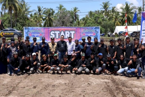 Bupati Barru Hadiri Acara Adat dan Dorong Pelestarian Budaya Lokal