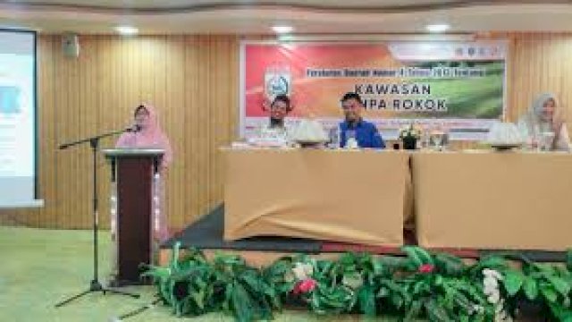 Yeni Rahman Dorong Pemkot Makassar Buat Percontohan Kawasan Tanpa Rokok