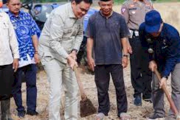 Bupati Barru Tekankan Pentingnya Kebersamaan dalam Mappalili untuk Tingkatkan Produksi Pertanian