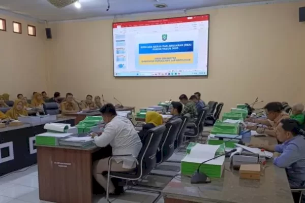 Banggar DPRD Pangkep Bahas Ranperda APBD TA 2025