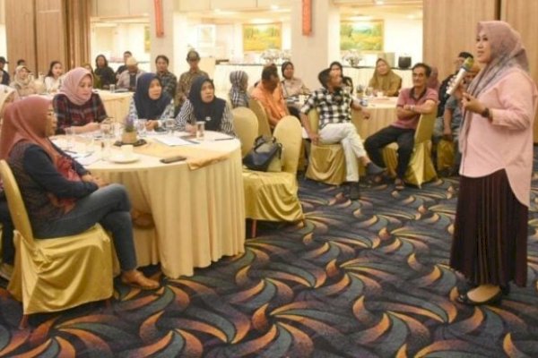 Anggota DPRD Makassar Fatma Wahyuddin sosialisasi Pengelolaan Rumah Kost