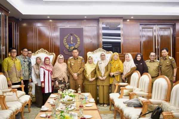 Dekan FK Unhas Harap Pj Gubernur Prof Fadjry Djufry Beri Motivasi Civitas Akademika di Dies Natalis ke-69