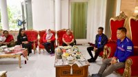 Pj Gubernur Prof Fadjry Djufry Paparkan Target Sulsel Usai Jalan Sehat Bersama Jurnalis