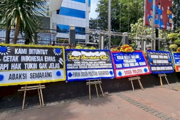 Kabar Baik Buat Dosen, Pemerintah Setujui Tunjangan Kinerja Dosen ASN, Kawal Pencairannya