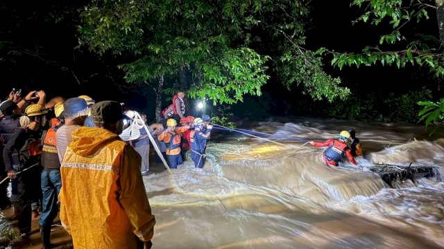 3 Mahasiswa Unhas Tenggelam di Bislab Maros.