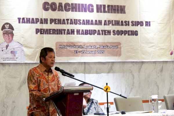 Dibuka Bupati Kaswadi Razak, BPKPD Soppeng Bersama Ditjen Bina Keuangan Daerah Kemendagri Gelar Coaching Klinik SIPD