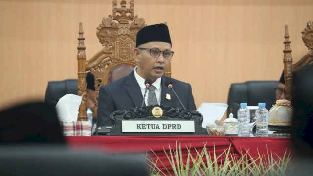 Ketua DPRD Makassar Supratman.