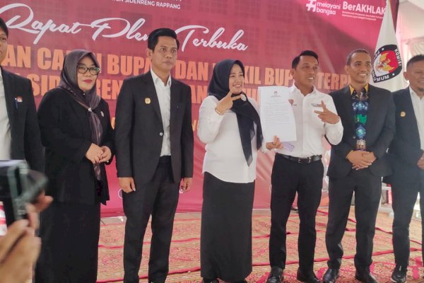 Syaharuddin Alrif-Nurkana&#8217;ah Resmi Ditetapkan Jadi Bupati dan Wakil Bupati Sidrap Terpilih Periode 2025-2030