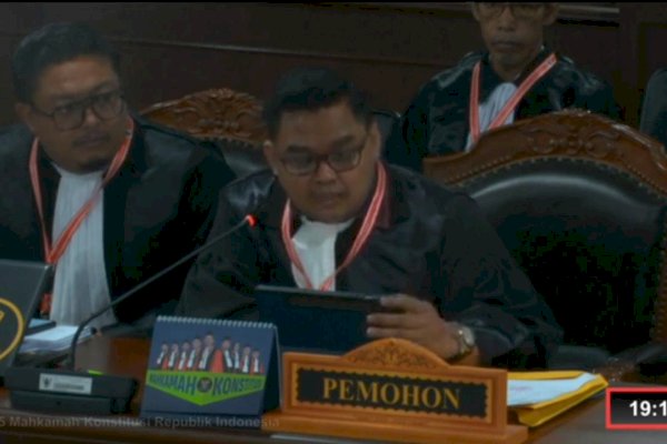 Kuasa Hukum Pemohon Erat Bersalam Pastikan Penarikan Berkas Gugatan