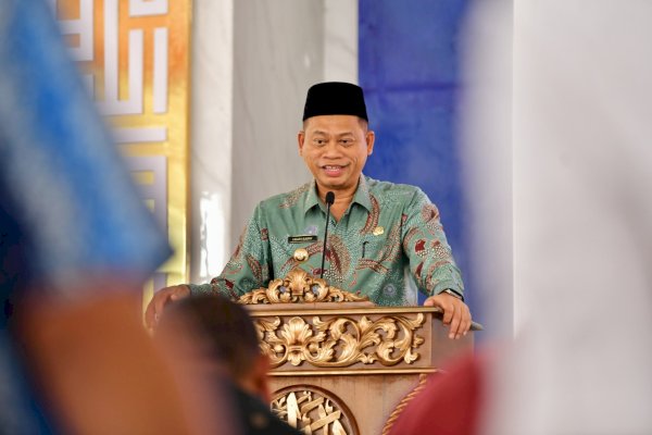 Isra Mi&#8217;raj 1446 H, Pj Gubernur Prof Fadjry Djufry Ajak Umat Muslim Makmurkan Masjid