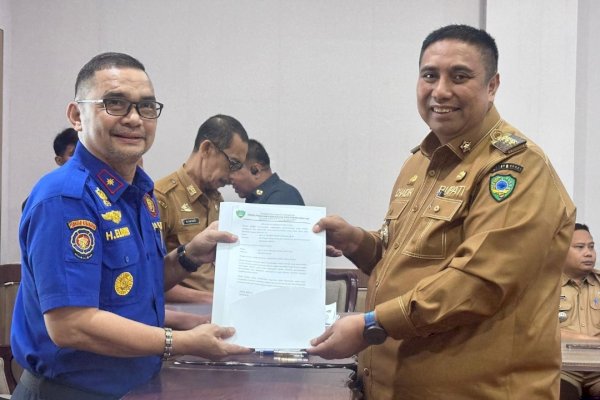 OPD Lingkup Pemkab Maros Tanda Tangani Perjanjian Kinerja dengan Bupati Chaidir Syam