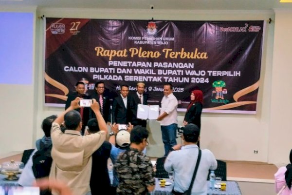 KPU Tetapkan AR-RAHMAN Pemenang Pilkada Wajo 2024