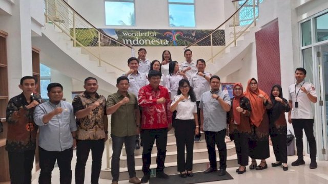 Pemkab Lutim Dampingi DPRD Lakukan Konsultasi di Tana Toraja Terkait Pembangunan Rumah Adat