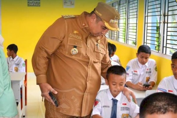 Bupati Maros Chaidir Syam Tinjau Sosialisasi Edukasi Kesehatan dan Pengenalan Aplikasi OKY Indonesia