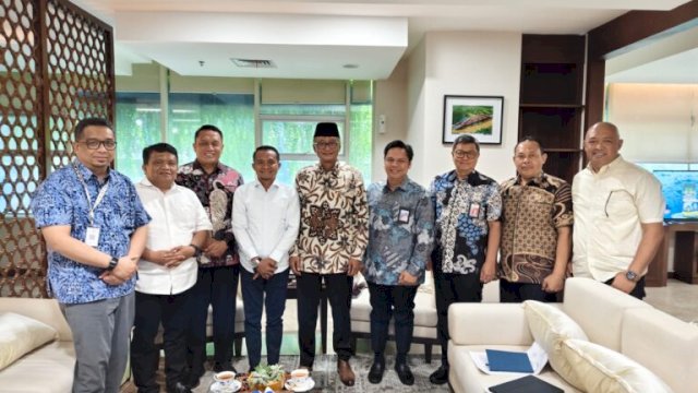 Bupati Bone Terpilih, Andi Asman Sulaiman Bersama Pj Bupati Bertemu Menteri PU di Jakarta.