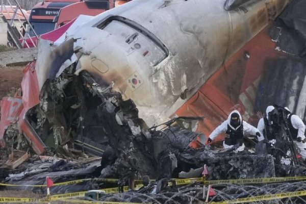 Buntut Kecelakaan Pesawat Jeju Air, Polisi Korsel Geledah Bandara Muan dan Kantor Maskapai 