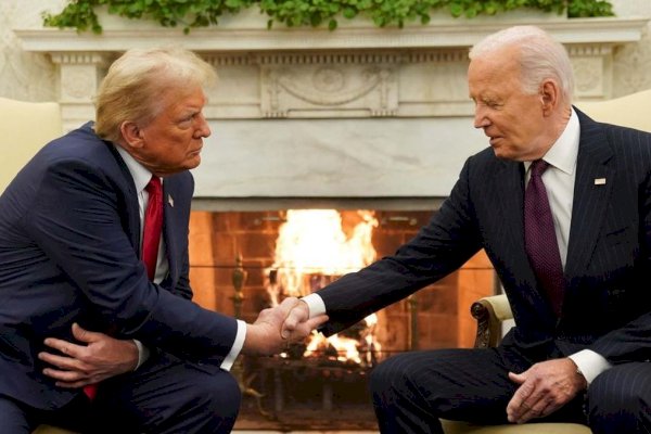 Trump Salahkan Kebijakan Obama &#038; Biden soal Tabrakan Pesawat-Black Hawk