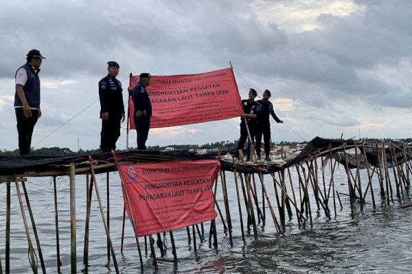 Viral Pagar Laut Misterius di Bekasi, KKP: Sudah Disegel