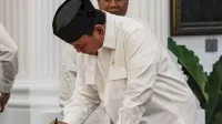 Prabowo Mulai Hapus Utang Kredit Macet UMKM, Cek Tahapan dan Sasarannya