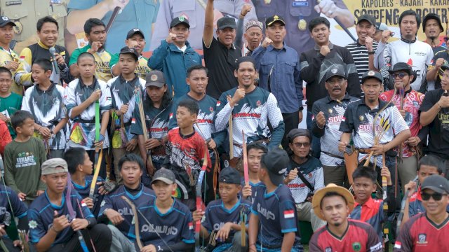 Bupati Soppeng, Kaswadi Razak Hadiri Soppeng Archery Competition 