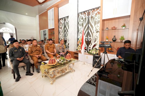 Dipimpin Mendagri, Pj Gubernur Prof Fadjry Djufry Ikuti Rapat Koordinasi Pengendalian Inflasi via Zoom Meeting