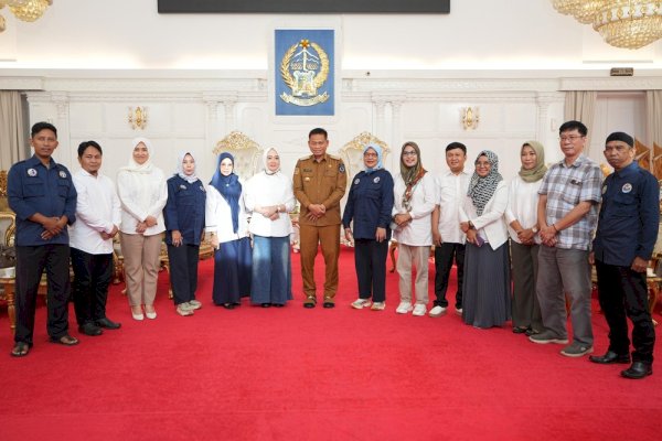 Mubes-Milad IKA SMPN 7 Makassar, Prof Fadjry Djufry Harap Berkontribusi untuk Kemajuan Daerah